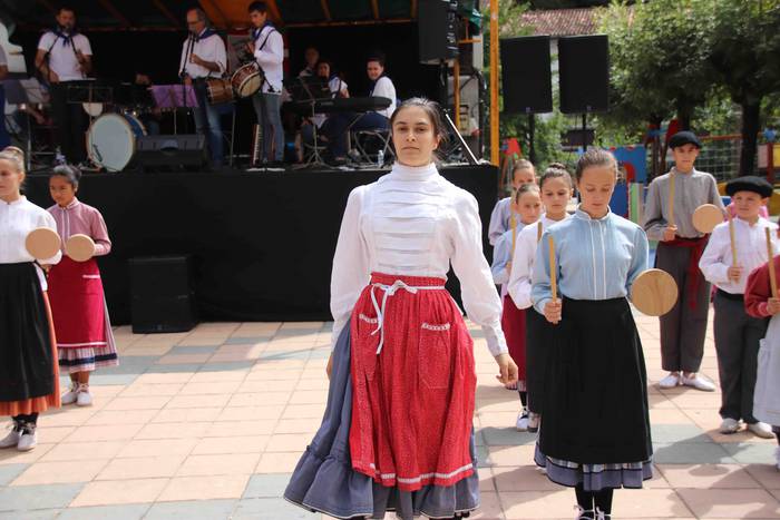 Euskal dantzek harrobia dute 55 1567950067895