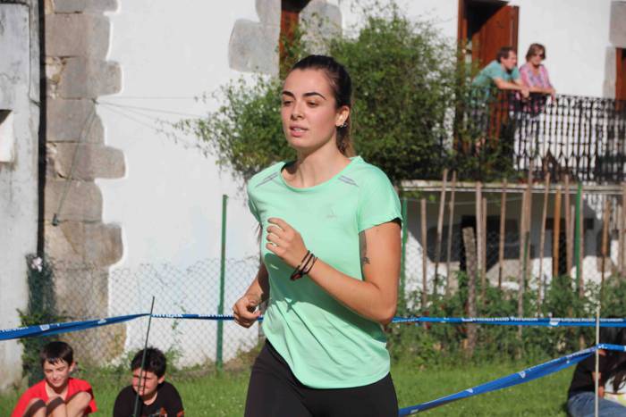 Asteasuko lagunarteko herri  70 1656445501087