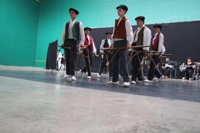 Kristikin eta dantza, Lizart 14 1496497044511