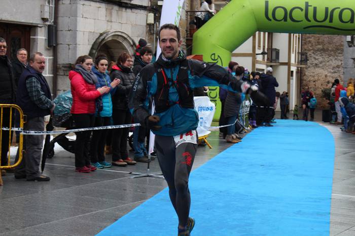 Jokin Lizeaga eta Veronica D 83 1517771721582