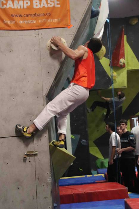 Oargiko rokodromoan 76 eskal 16 1575290262083