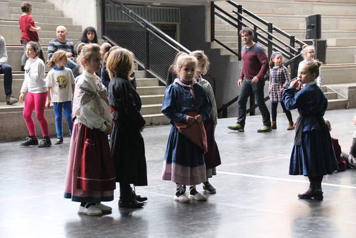 Eguna dantzan 6 1491147587119