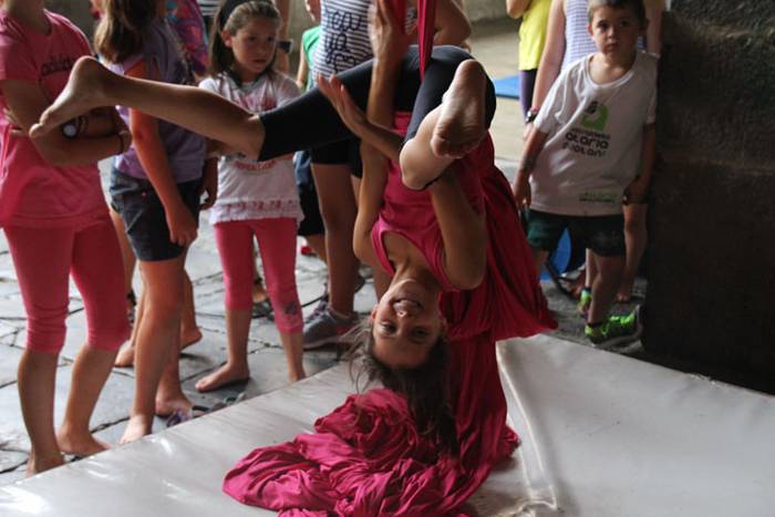 Hurrengo Ama Birjinari begira 24 1471366913111