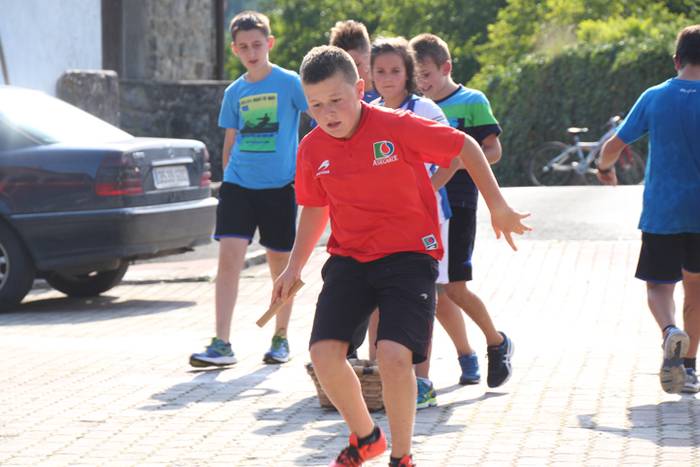 GOIATZKO ANDRA MARI JAIAK 20 42 1502731445227