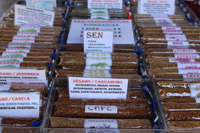 Artisau eta janari postuz be 59 1653821456996