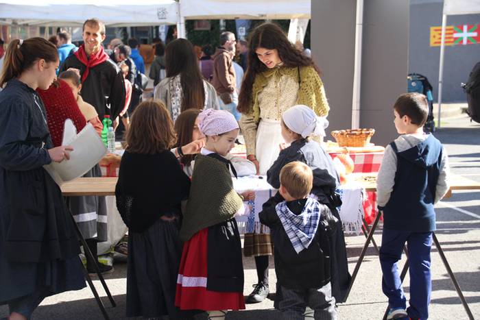 Lurraren zaindari direnen er 2 1507465962761