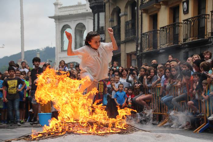 Momentu bereziaren zain 57 1498245609955