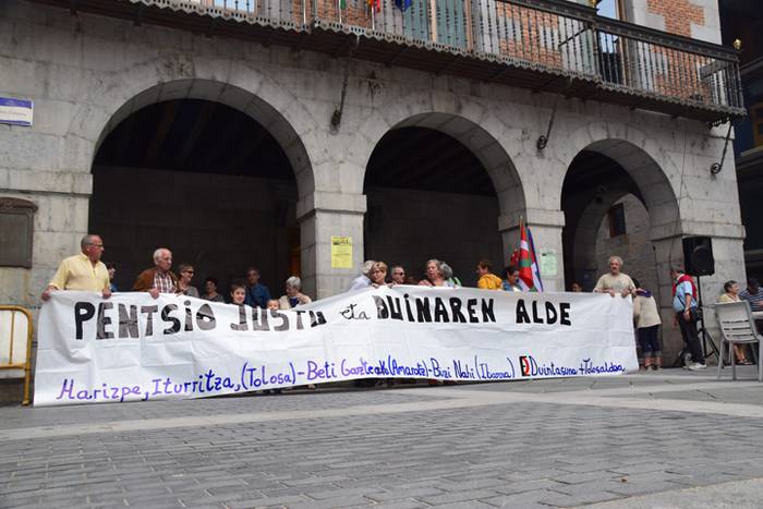 Pentsiodunen manifestazioa 1 1528548199639