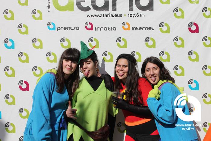 Photocoll-ean jartzeak saria 5 1488129911117