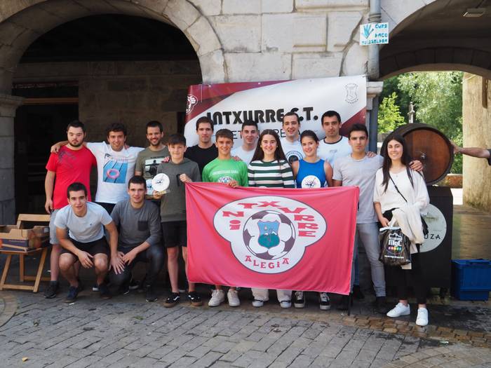 Intxurre Futbol Taldeak giro 2 1653985638266