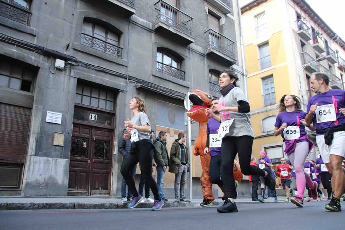 Uzturreko gurutzea lapurtu z 94 1577813960322