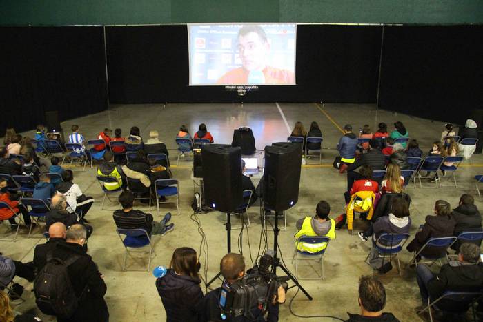 Bizkaia eta Aztinondo, ispil 11 1606682562505