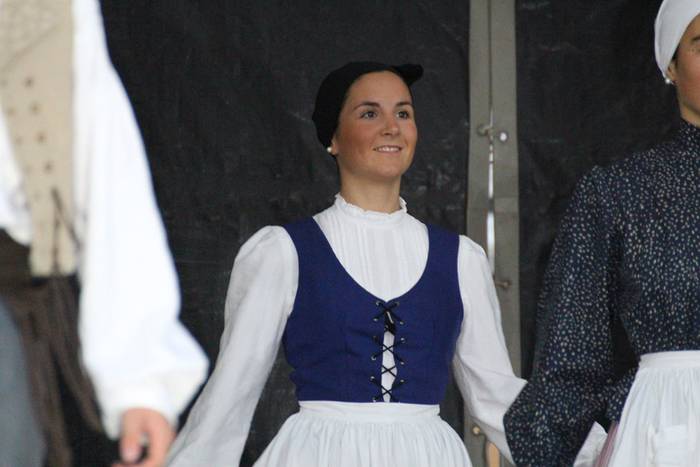 Irurako festak 2015 buruhandiak 56 1443465705189