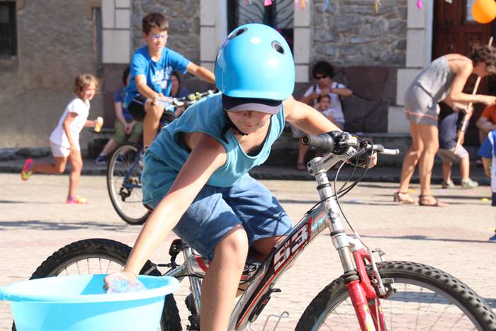 GOIATZKO ANDRA MARI JAIAK 20 31 1502731377759