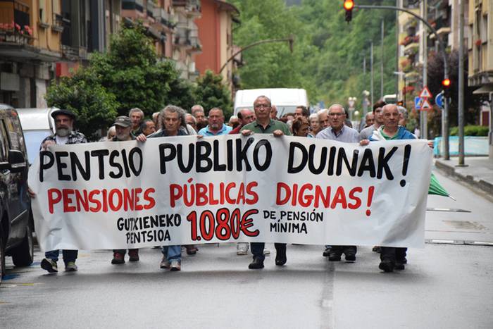 Pentsio duinak eskatu dituzt 20 1528717497675