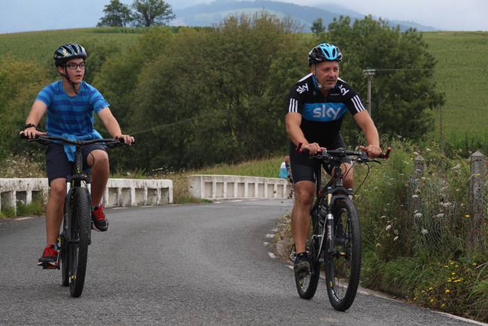 Orendaindarrek ezin, Jon And 38 1502887964112