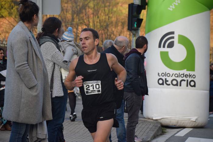 IKAZTEGIETAKO XVII. HERRI KR 143 1511032999155