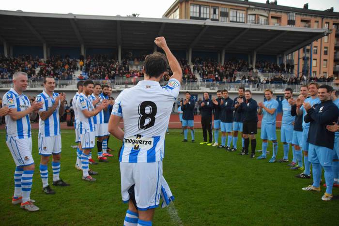 Mikel Alonso agur omenaldia tolosa berazubi 109 1544294575206