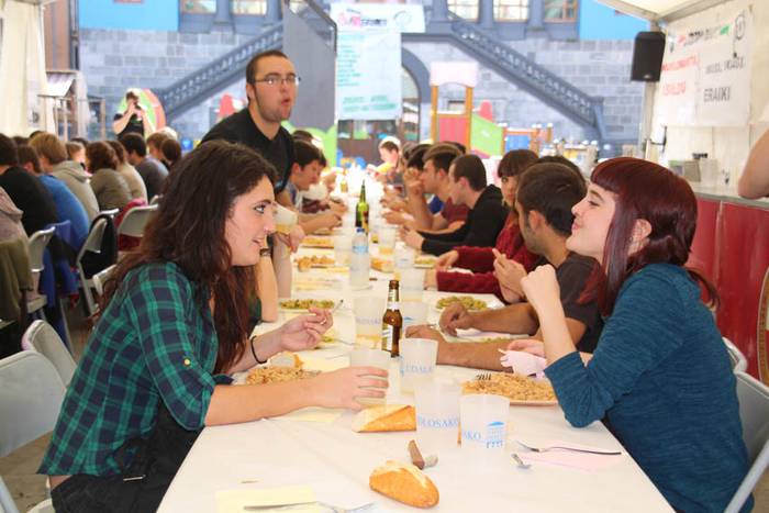 Gazteburua 2015 14 1445089297910