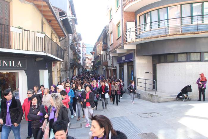 Villabonan mobilizazioa mart 11 1520510822297