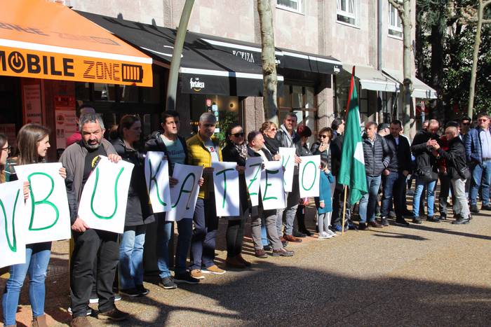 Garbitzaileak protestan, ELA 17 1550232986881