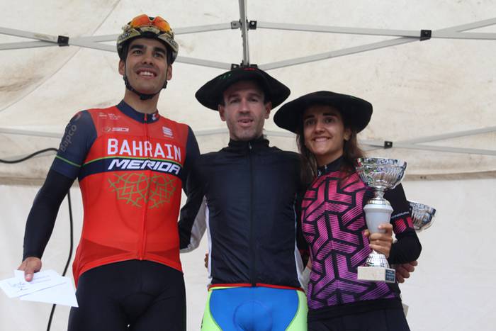 Orendaindarrek ezin, Jon And 52 1502888050175