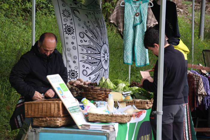 Alegako azoka ekologikoa 36 1462113319004