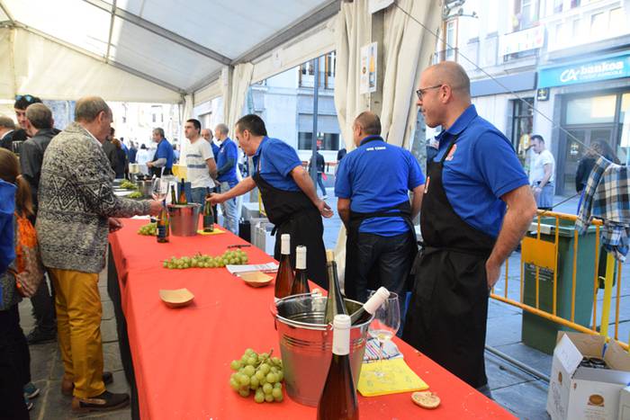 Gure Txokoa elkartearen ardo 21 1491650562966