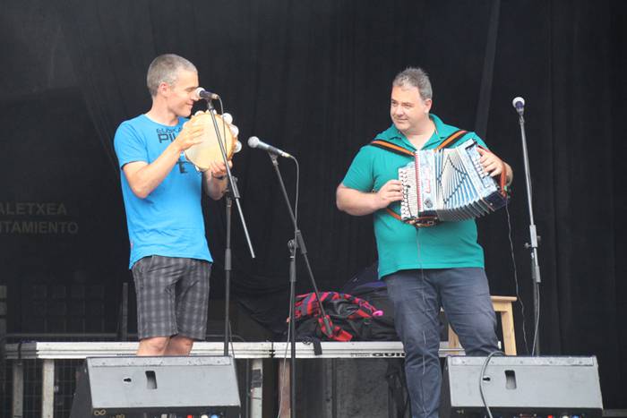 Euriak ere ez du oztopatzen  6 1501438164665