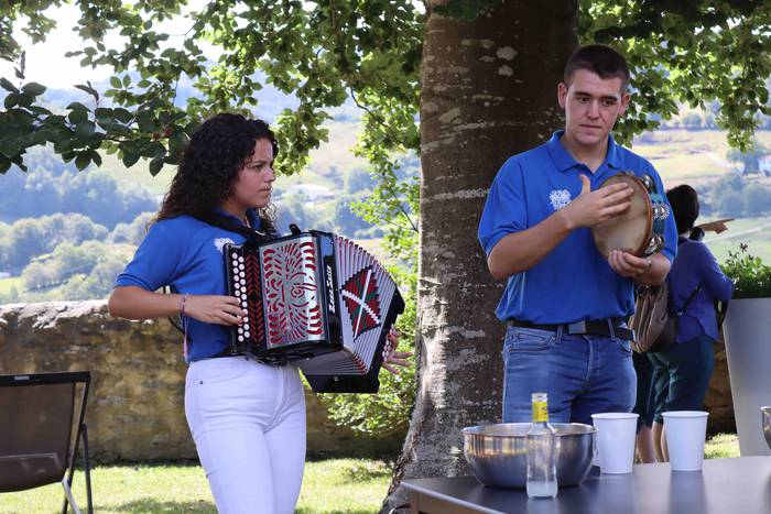 Eztanda egin du jaiak Bidani 26 1661267332077