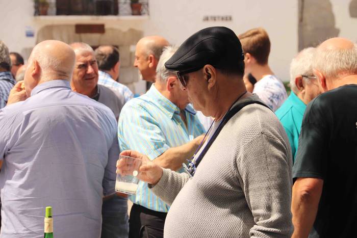 Aspertzeko betarik ez dago A 44 1564582436343