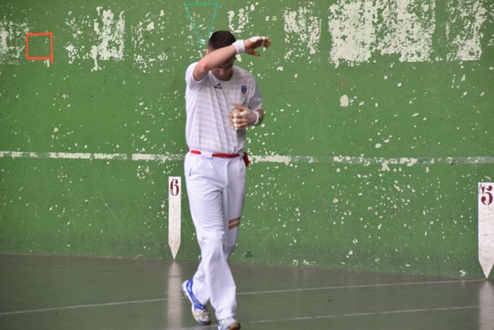 Giro onean ari da ospatzen B 10 1527960680539