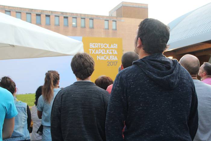 "Egin ezazue zuena eta izan  4 1505992437358