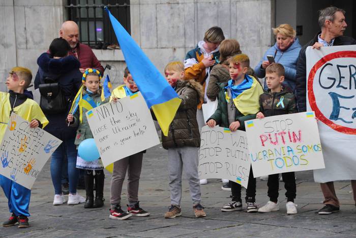 Ozen entzun dira Ukrainaren  6 1646500152512