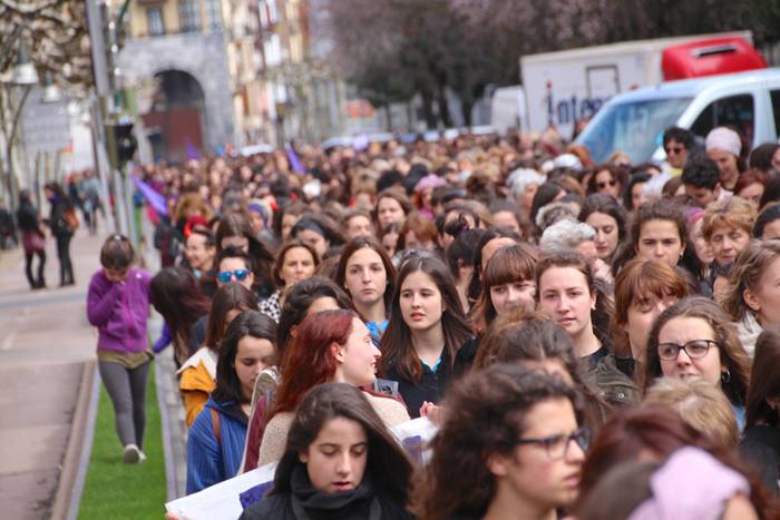 Egunerokorik ez, emakumerik  43 1520518445347