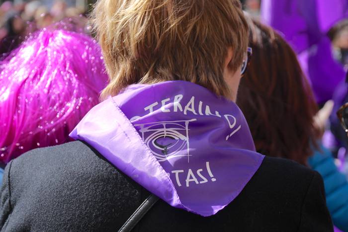 Egunerokorik ez, emakumerik  13 1520518247581