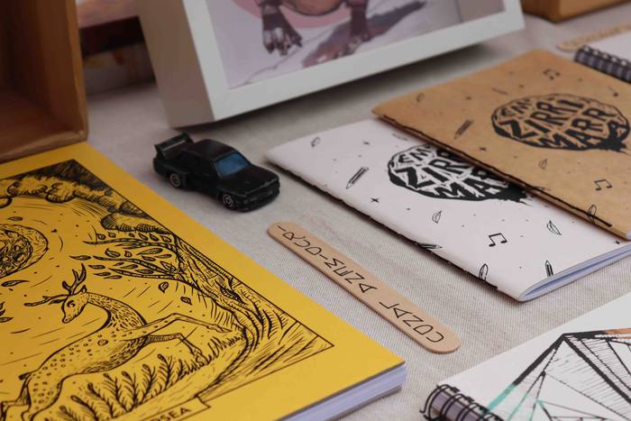 Artisau eta janari postuz be 52 1653821453244