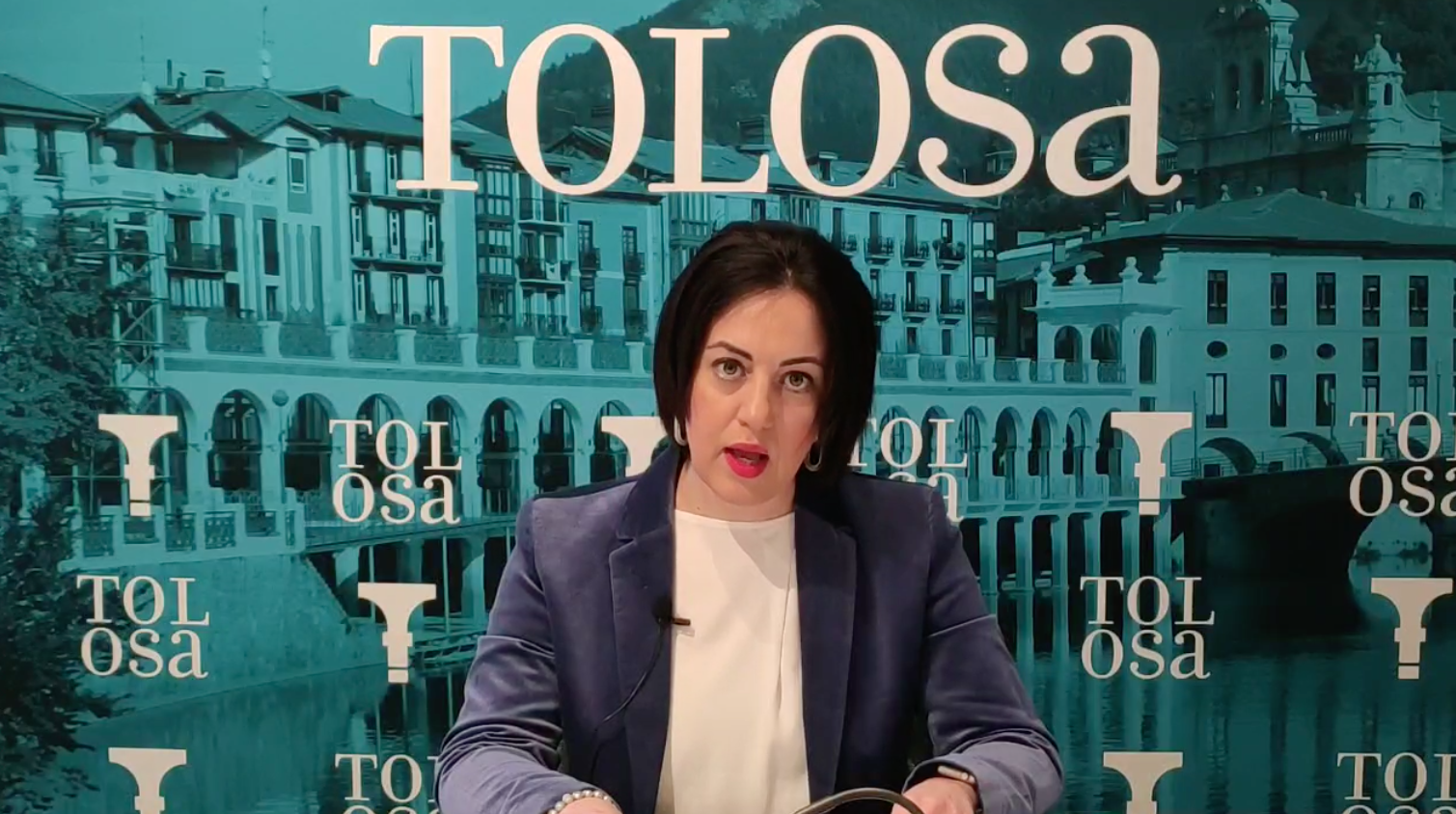 "Datozen hilabeteotan hiri ekonomia berraktibatzea gure lehentasun nagusia izango da"