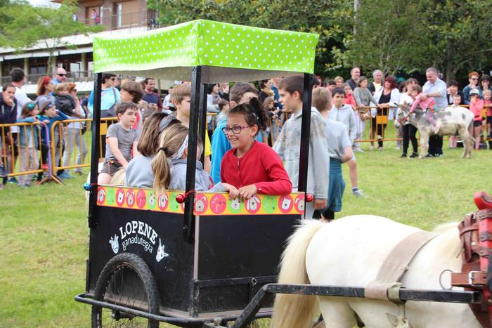 Izaskun auzoan ere bada fest 11 1560016405004