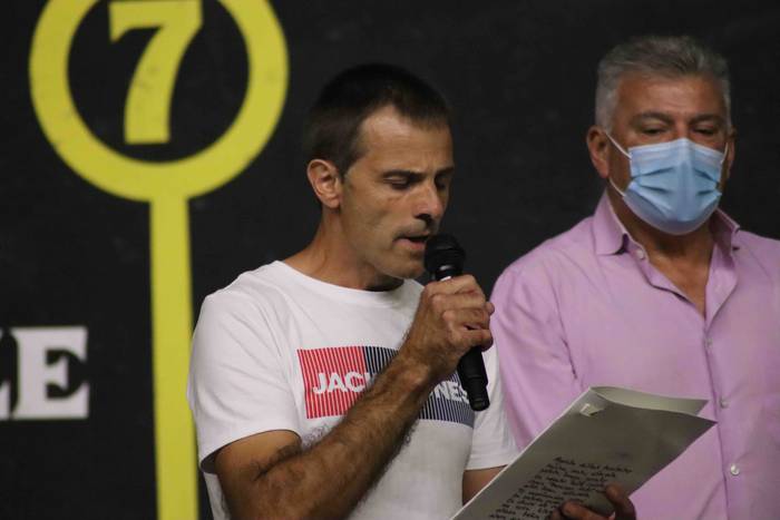 Txapelak jantzi dituzte Amez 4 1632682638986