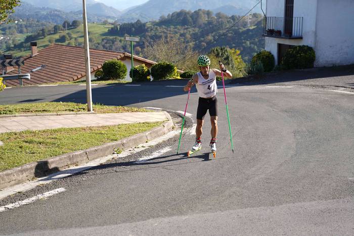 24. Hernialdeko Rollerski Ig 5 1760802655966