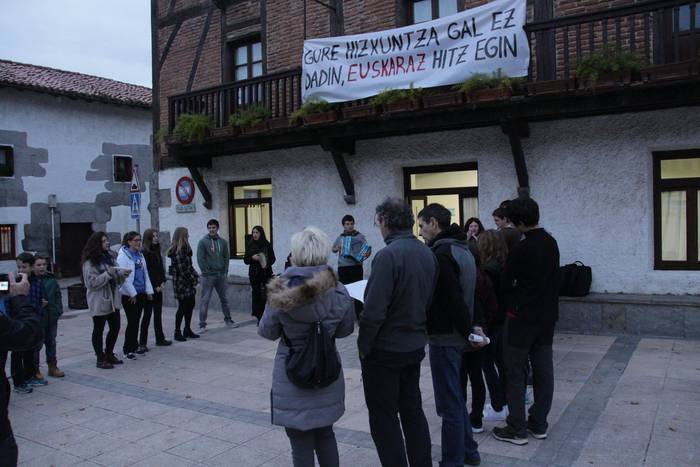 Euskararen Eguna Altzon 2015, gazteek antolatuta 9 1449249373661