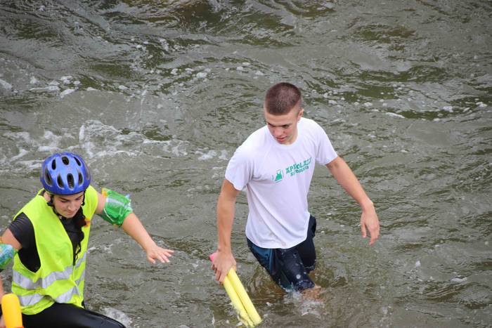 Irudimena airean, gazteen po 75 1564165730144