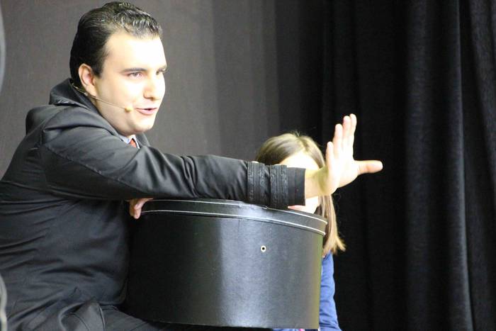 Asteasun festak apurtu du "n 2 1593430403927