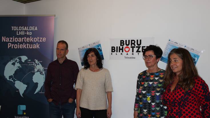 Alzheimerra edo beste dementzia bat duten pertsonen zaintzarako bi tailer