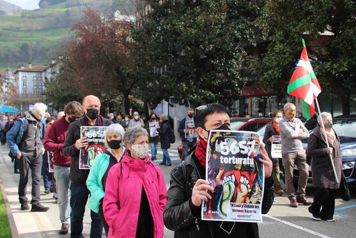 "Bada garaia tortura, gerra  8 1614447035109