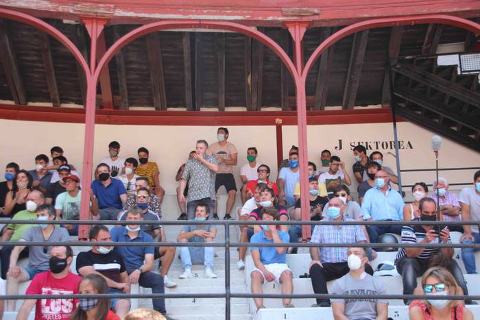 Arria V.a eta Izeta VI.a iza 124 1596214424105