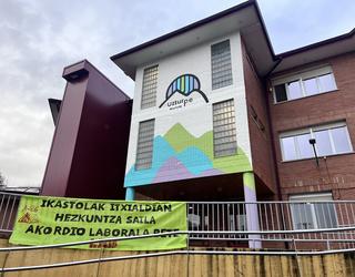 Hezkuntza Sailaren konpromiso falta salatuko dute ikastoletako langileek