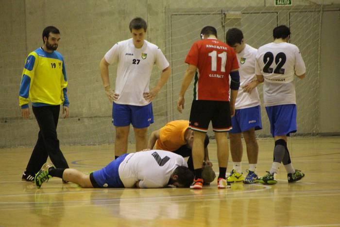 tolosa eskubaloi vs askartza 2015 17 1447676384542