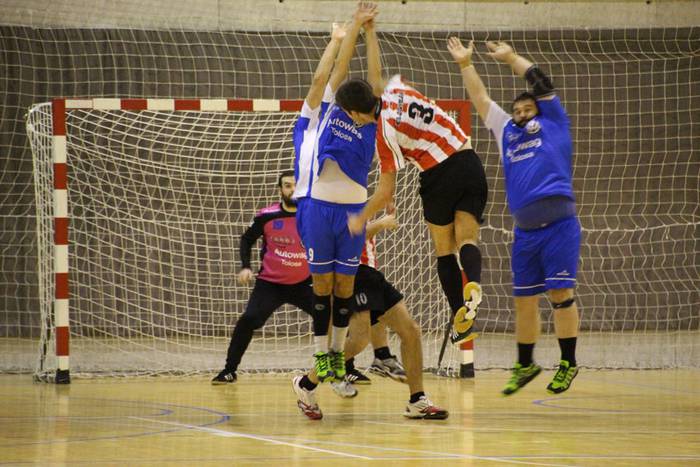 tolosa eskubaloi vs elgoibar 2016 10 1454505780945